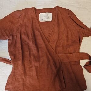 NotPerfectLinen - Maya Wrap Top In Redwood